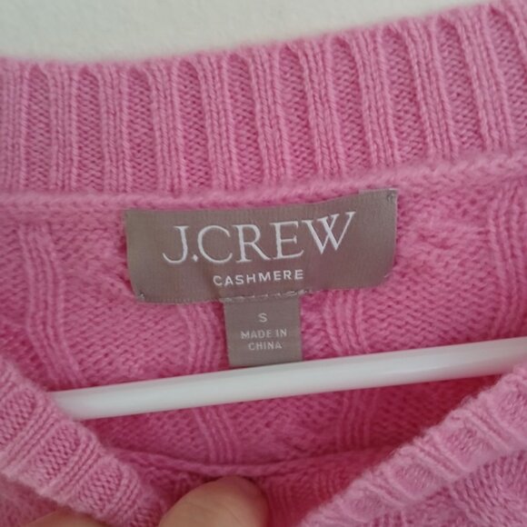 J. Crew Cashmere Cable Knit Sweater Soft Pink Small Classic Preppy Coastal Cozy - Picture 3 of 5